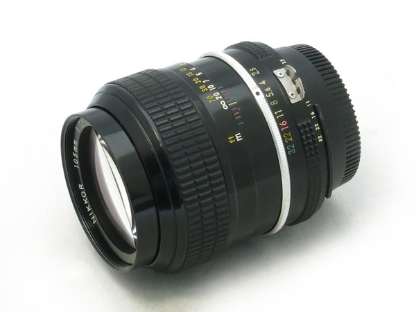 nikon_new_nikkor_105mm_a