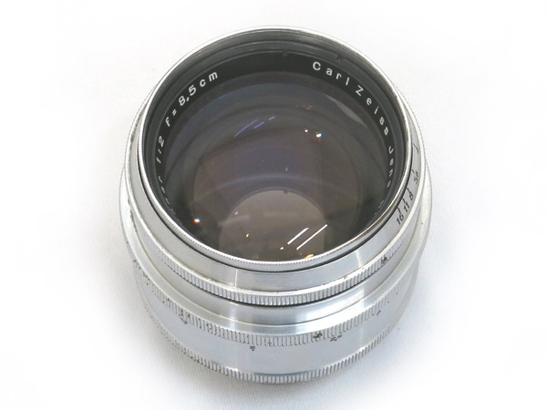 carl_zeiss_jena_sonnar_85mm_exakta_e