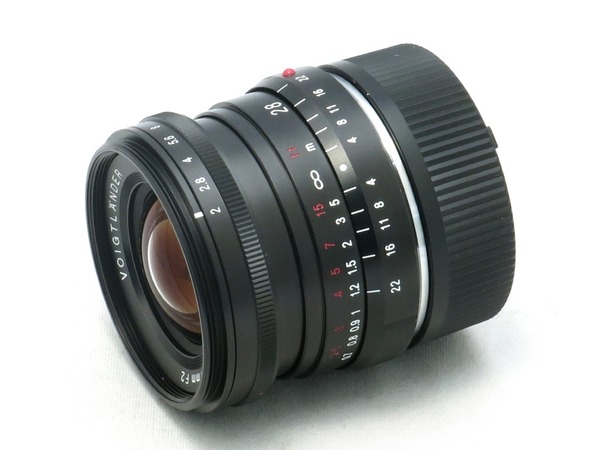 voigtlander_ultron_28mm_vm_a