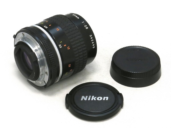 nikon_ai-s_nikkor_55mm_micro_b