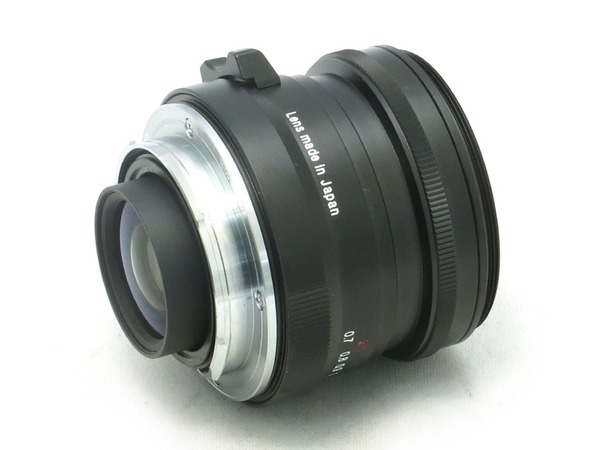 voigtlander_ultron_28mm_vm_b