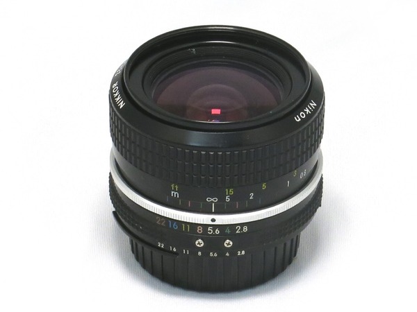 nikon_new_nikkor_28mm_a