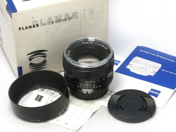 carl_zeiss_planar_50mm_zf_03