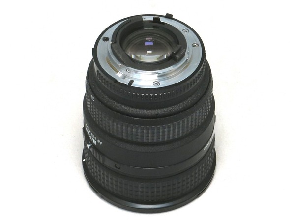 nikon_af_20-35mm_d_03