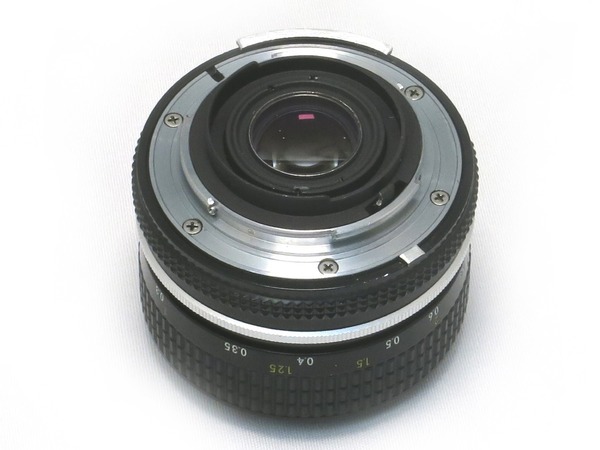 nikon_new_nikkor_28mm_c
