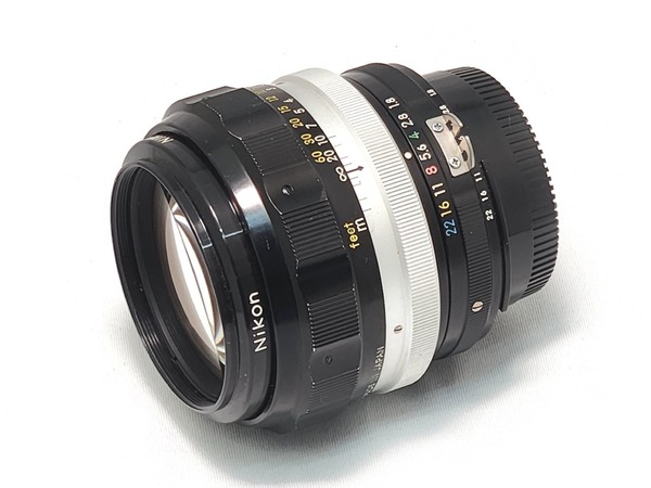 nikon_auto_nikkor_85mm_a