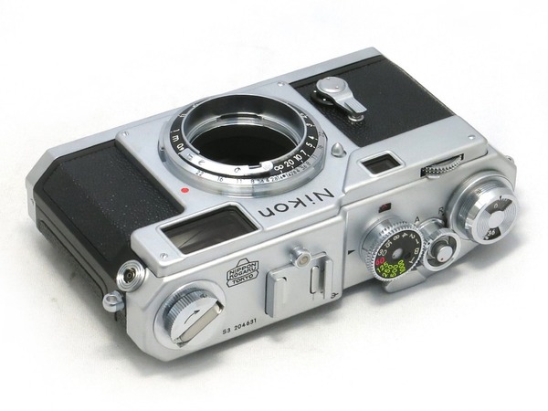 nikon_s3_2000_50mm_c