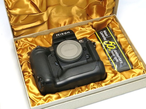 nikon_f5_50years_d