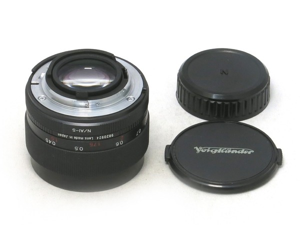 voigtlander_nokton_58mm_sl_nikon-f_c