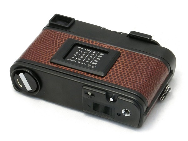 minolta_cle_lizard_m-rokkor_40mm_b