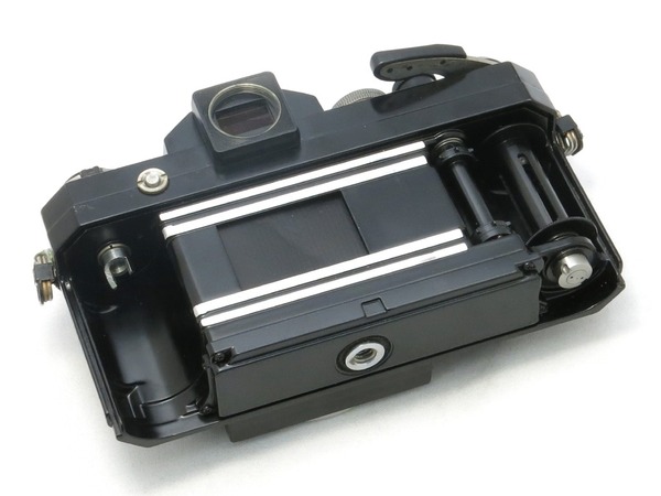 nikon_f_eyelevel_black_nikkor_50mm_d