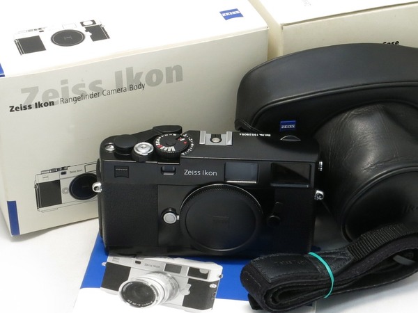 carl_zeiss_zeissikon_zm_black_d