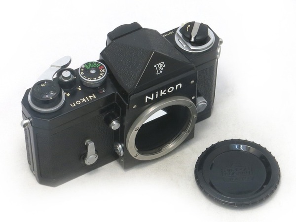 nikon_f_eyelevel_black_c