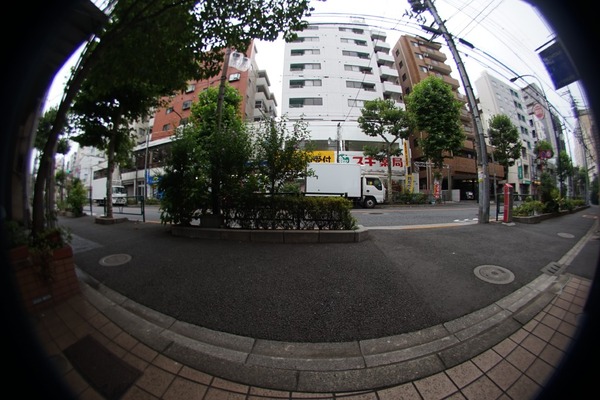 canon_fd_75mm_ssc_fish-eye_sony_a7_aps-c