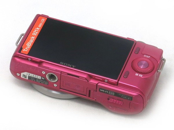 sony_nex-c3_e16mm_sel16f28_b