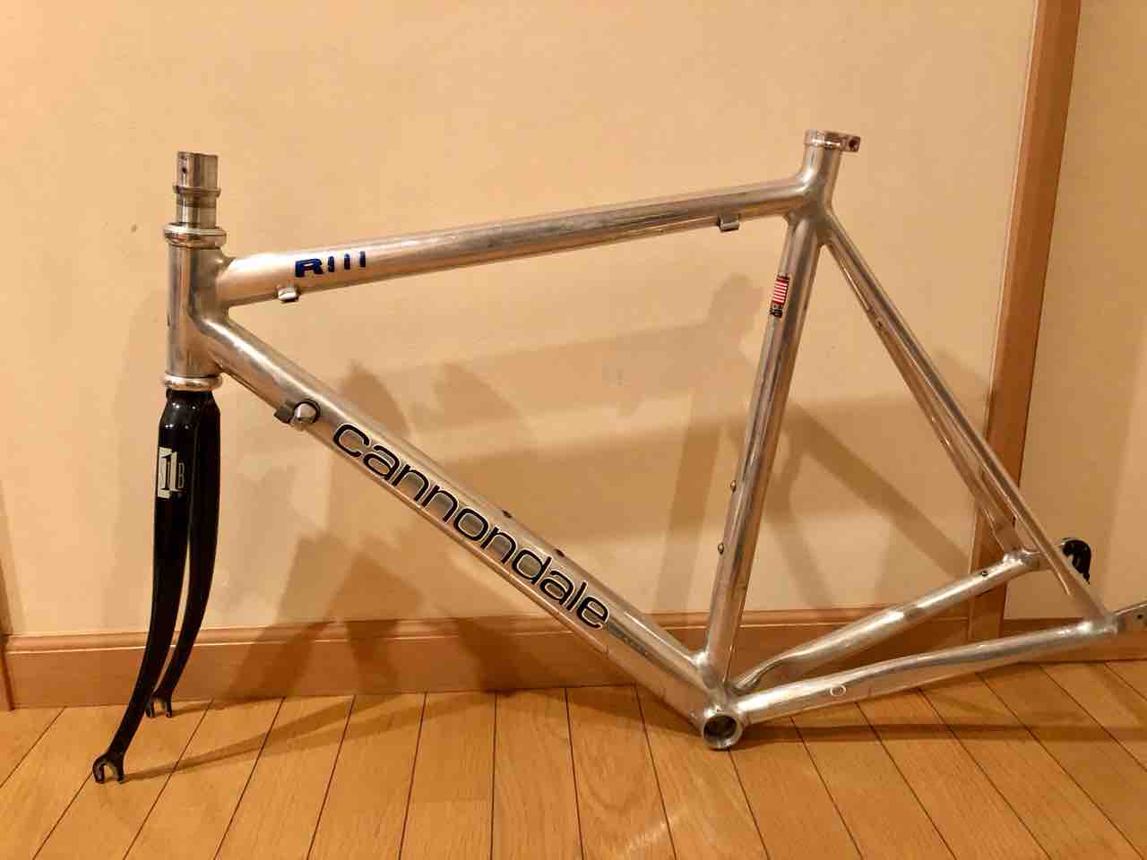 キャノンデール　1994年11月製造　ポリッシュ キャノンデール 1994年11月製造 ポリッシュ - メルカリ