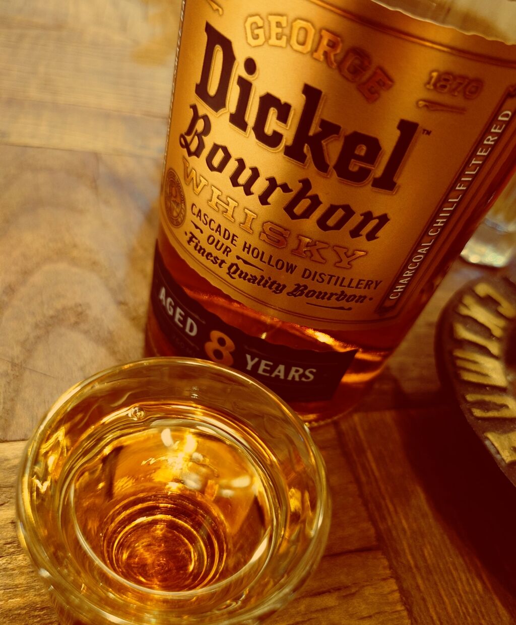 GEORGE DICKEL ジョージディッケルテネシー ウイスキー 950ml Amazon.co.jp: ジョージディッケル NO.8 コーンウイスキー