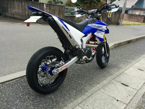 WR250R モタードver完成 : オフロードハンターの日記
