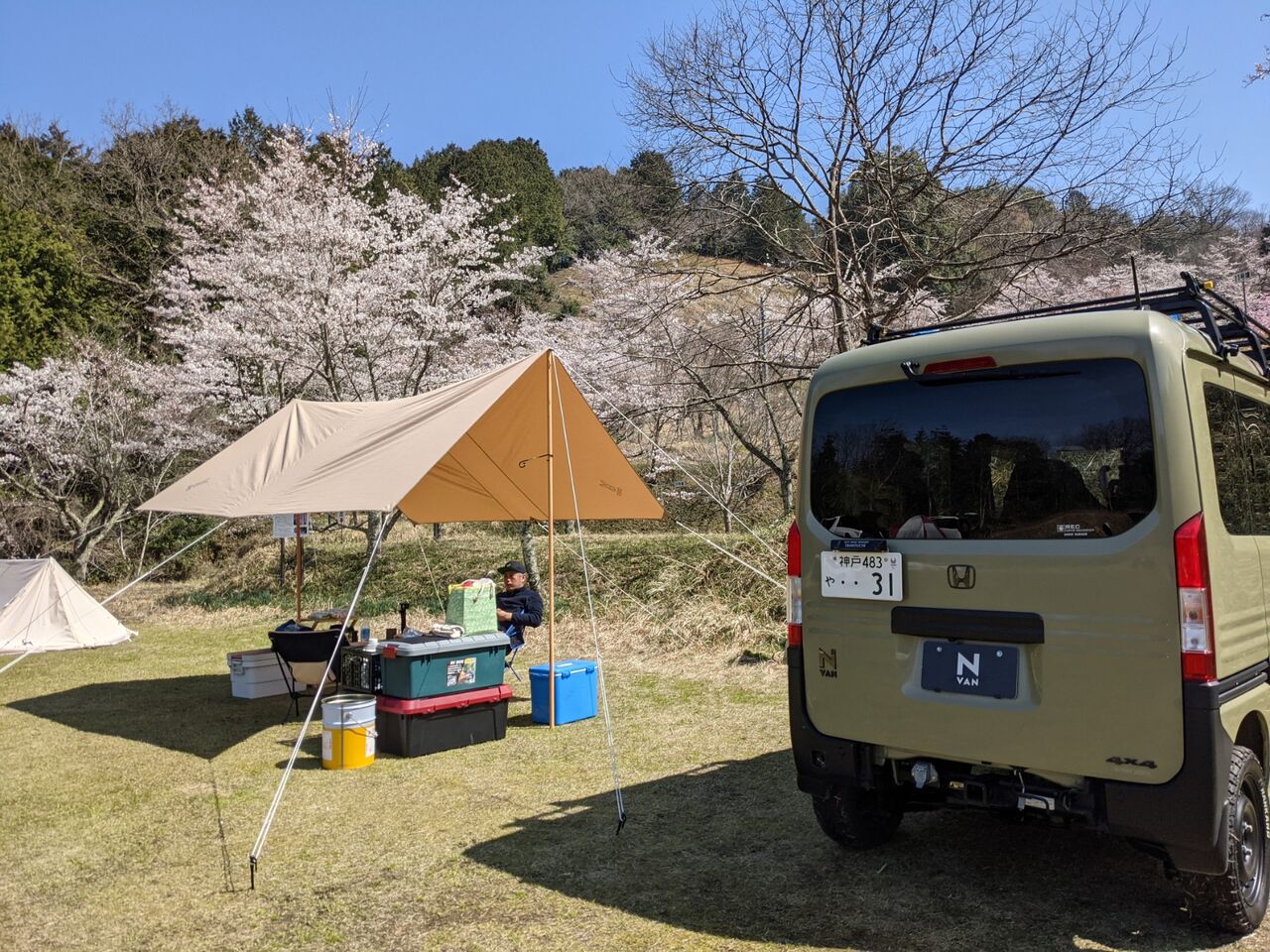 N Van ベッドキッド無し 大人二人で車中泊してみた Offroad Hunterの日記