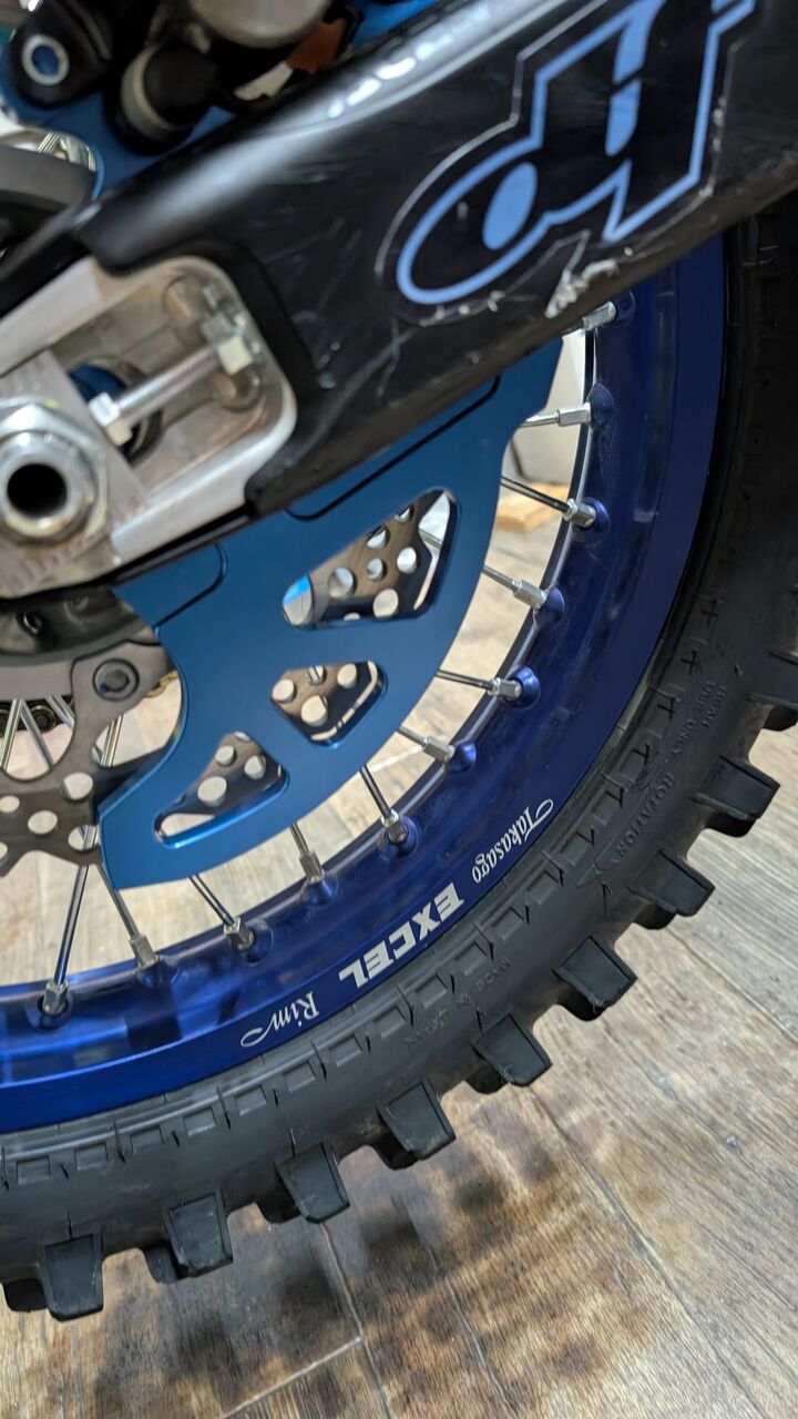 YZ250X nice cnc フライホイールウェイト リアディスクガードなど