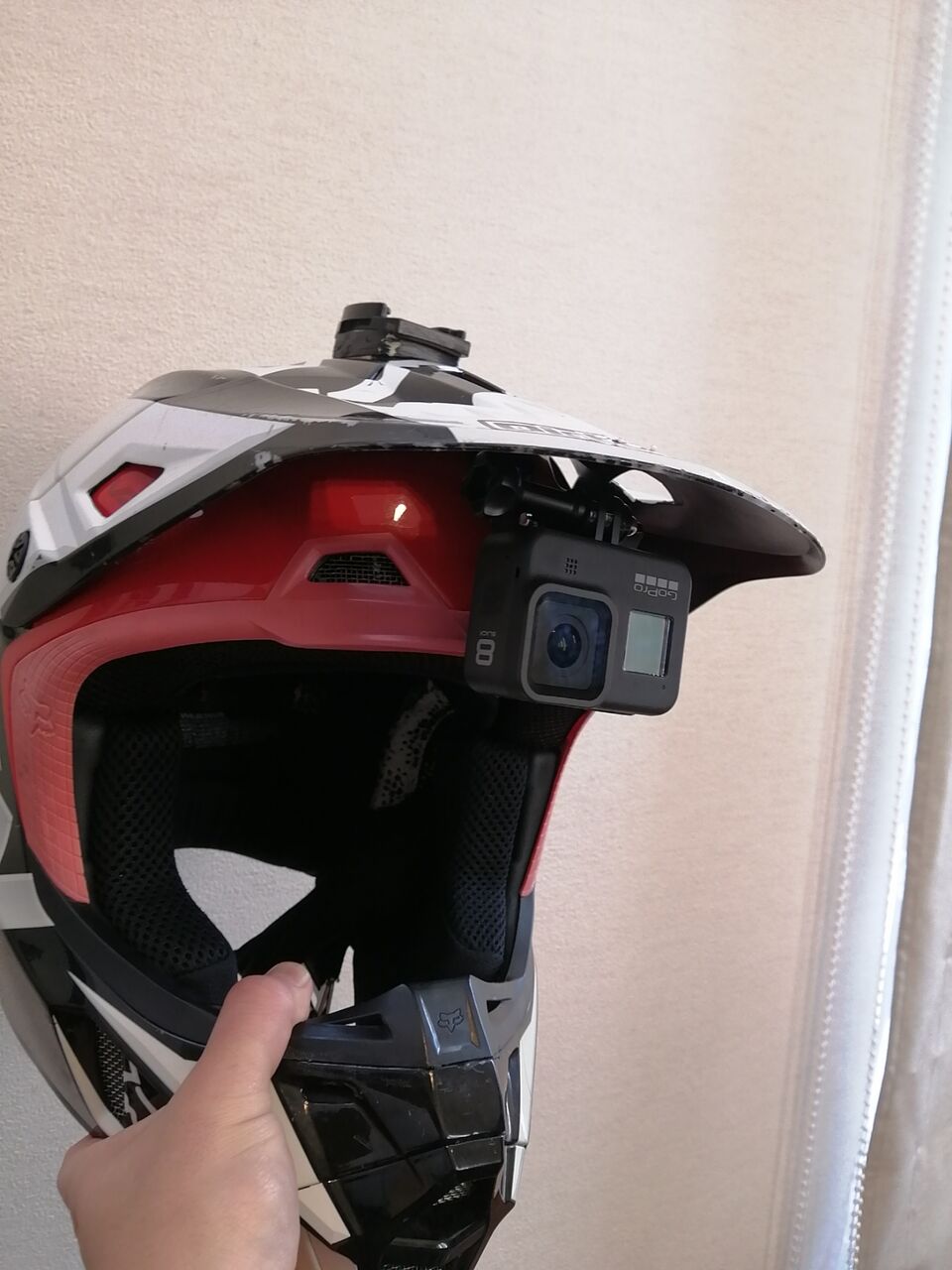 Fox V2 ヘルメット Gopro マウント Offroad Hunterの日記