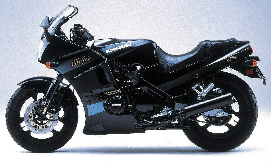 Kawasaki GPZ400R 87