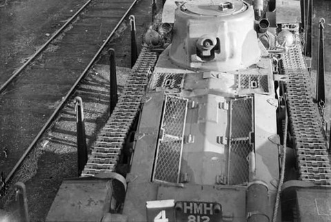 A11_tanks_of_4th_RTR_being_transported_by_train_France_1939
