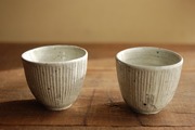 灰釉粉引 しのぎ湯呑1