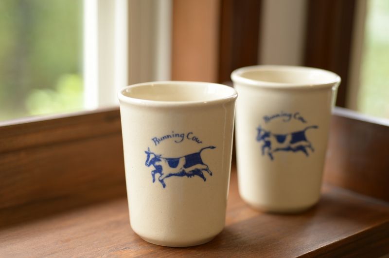 長谷川風子さんの陶器製の入れ物　レア美品 長谷川風子さん傘の男の子デザイン 陶器製美品