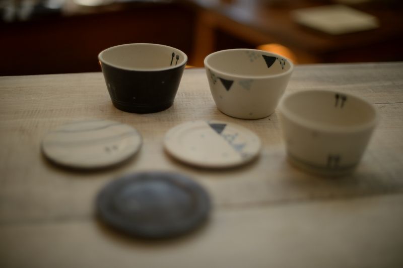 岡崎順子　プレゼント柄　蓋もの