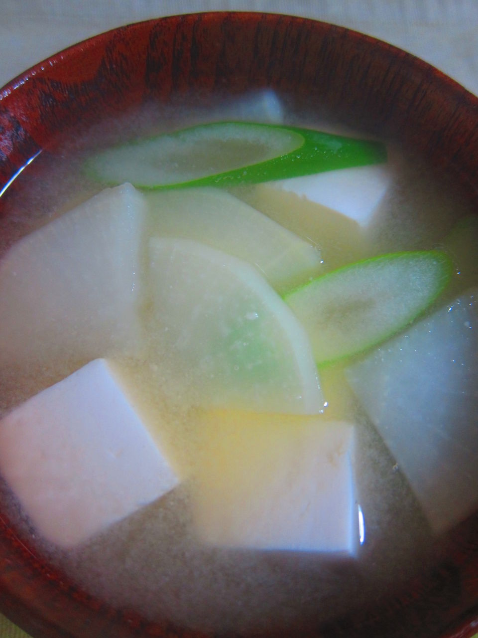 大根と豆腐の味噌汁 ぴよの日記 大根と豆腐の味噌汁 ぴよの日記