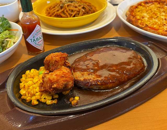 ガストで16時過ぎのゆったりランチ！ : MOTのblog