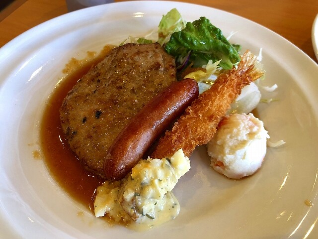 ガストで日替わりランチ！ : MOTのblog