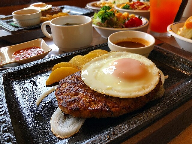 ステーキガストでランチ！ : MOTのblog