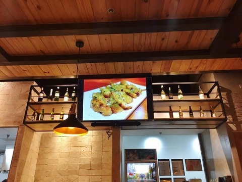 51879591_790696577957093_1388081684301217792_n (640x480)