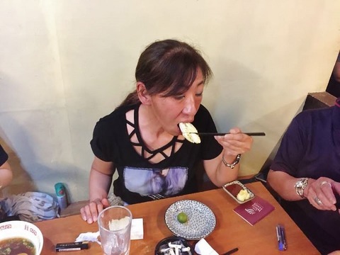 57393100_420342792114375_6976107184648093696_n (640x480)