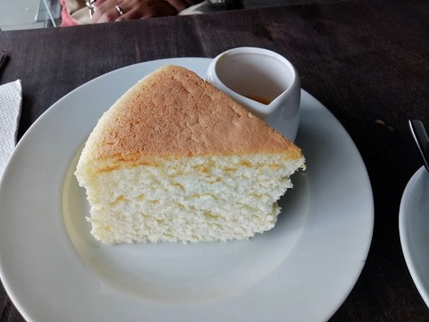 35517494_2051871298357705_3435591185278697472_n (640x480)