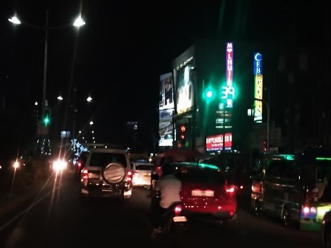 24581039_1522379924548424_1309787000_n (480x360)