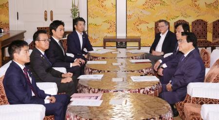 【税制】財源はどうするのか？　ガソリン暫定税率廃止で流通に混乱も