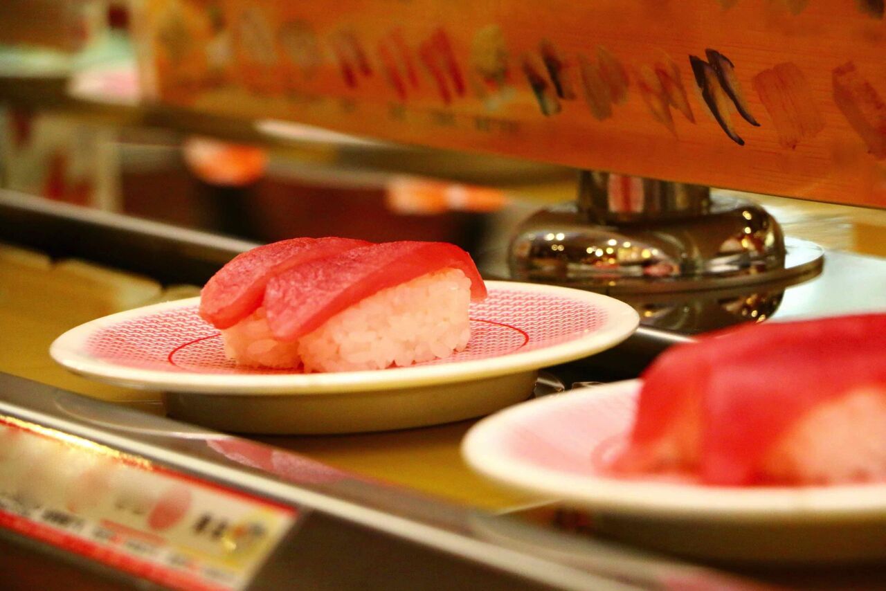 回転寿司に「回転レーン」もういらない？　相次ぐ迷惑行為でSNS懸念...大手3社に今後の提供方法を聞いた  [愛の戦士★]
