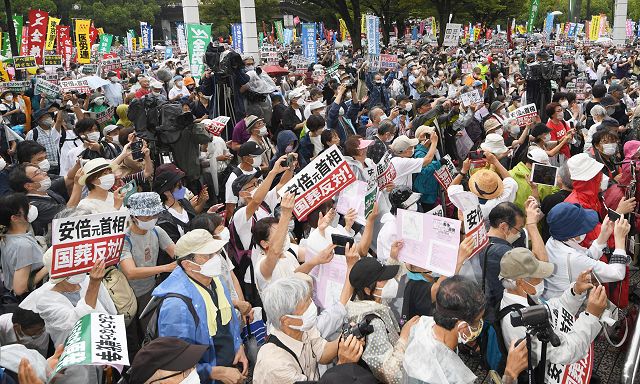 【国葬】黙とうの時間に音を鳴らそう！「国葬反対派デモ」の呼びかけに「やりすぎ」「品性ない」と物議★4  [七波羅探題★]