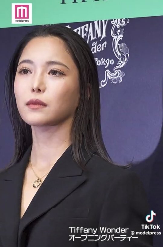 高梨沙羅「マイケルジャクソン化」最新写真に違和感が殺到
