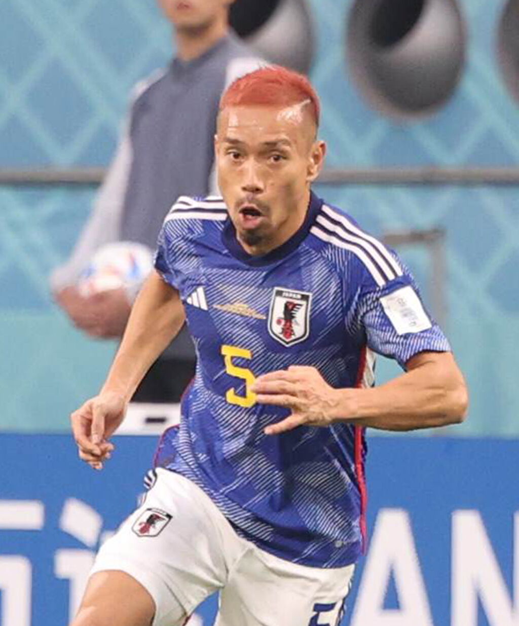 【W杯サッカー】日本代表・長友佑都、メディアにもお願い「絶対突破するので、その時は３１５０倍の賞賛でたたえて」  [フォーエバー★]