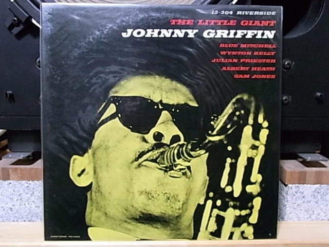 『ジュリアン・プリースター』