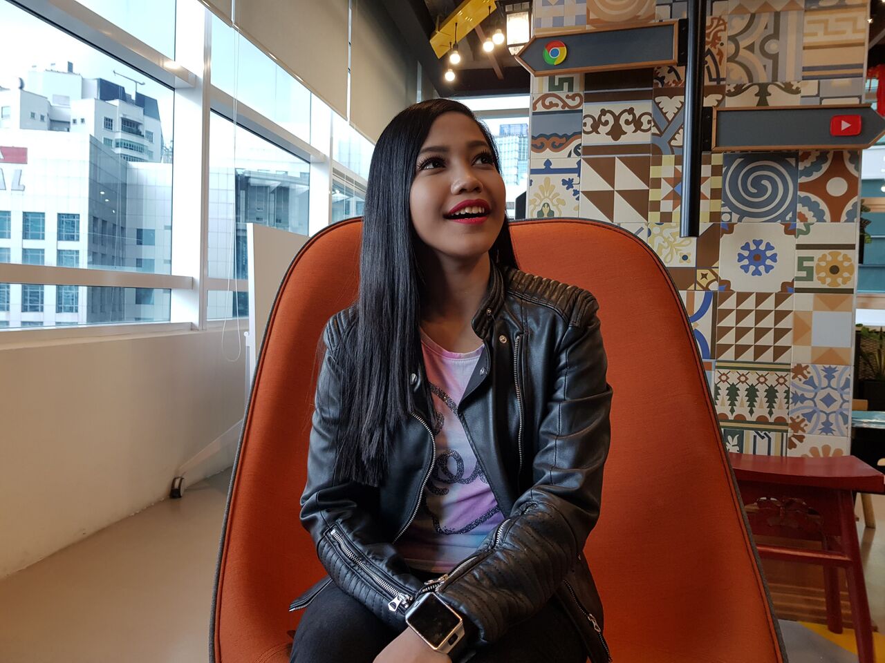 『Nur Amira Syahira』96