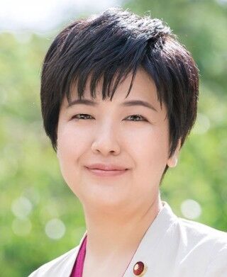 【この広告はちょっとね・・】立憲・尾辻かな子氏、大阪駅の『咲-Saki-』広告についてコメントを発表【画像】  [木枯し★]