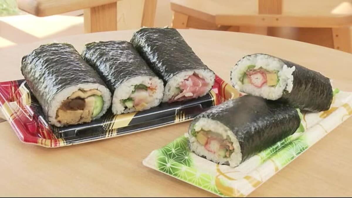 【どーせ買わないし】恵方巻、物価高で「平均価格1000円超え」に…消費者の手に届かなくなる。　企業努力で踏ん張る題