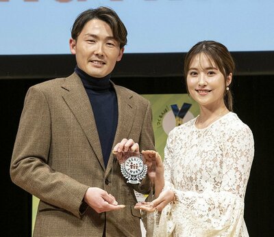【最低な男】源田が妻・衛藤美彩に〝決別ＬＩＮＥ〟送信か「あとは弁護士と話してほしい」