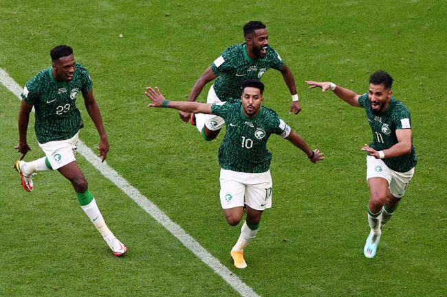 【凄い凄い！】W杯史に残る大金星! サウジアラビアがアルゼンチン撃破! 序盤のメッシ先制点から攻撃沈黙も…後半怒涛2発で逆転勝利 ★5  [久太郎★]