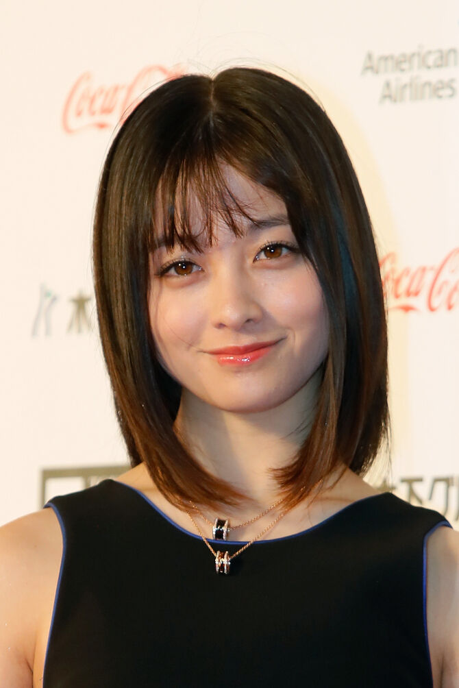 【使えねぇ女優だった】橋本環奈、壮絶パワハラ＆公園キス　朝ドラ「おむすび」スタッフは「主人公を仲里依紗に」《スクープ撮》